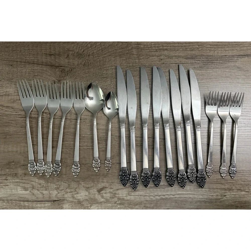 Oneida VINLAND Community Stainless flatware 18pcs Silverware Forks Spoon Knives